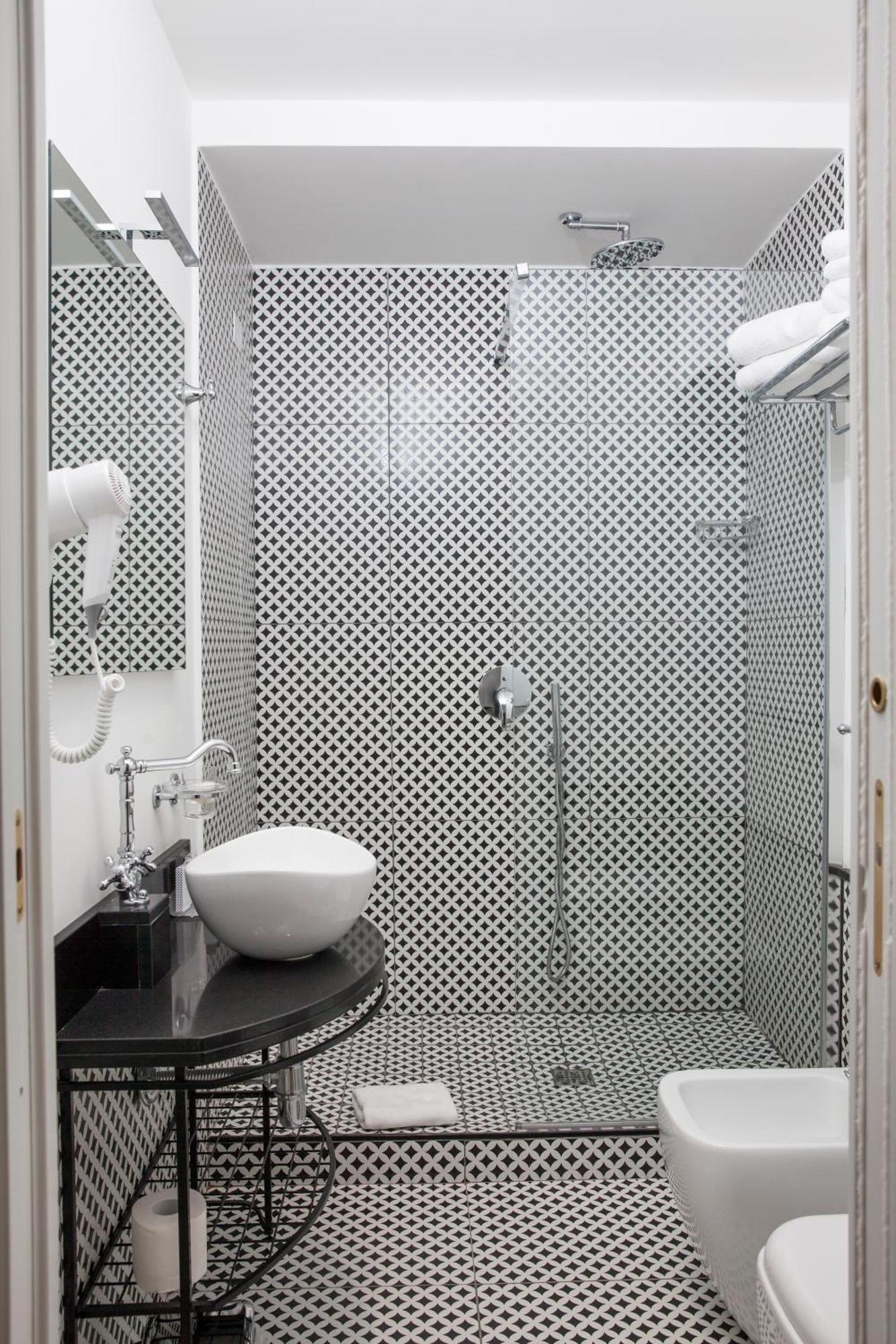 Boutique Hotel Metro 900 Neapel Exteriör bild